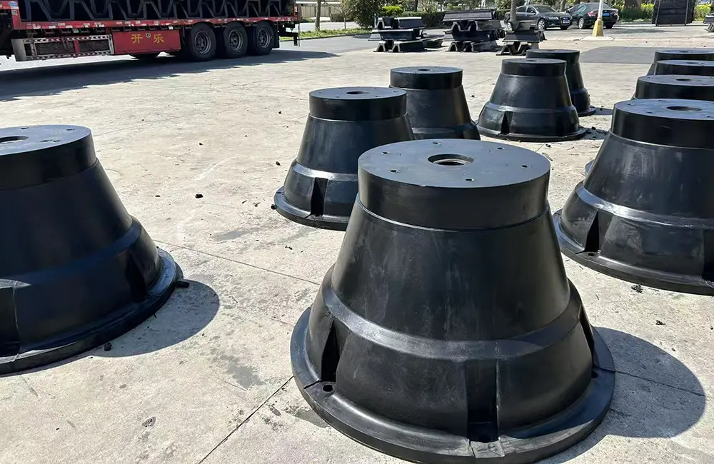 How is the pressure resistance of conical rubber fenders？